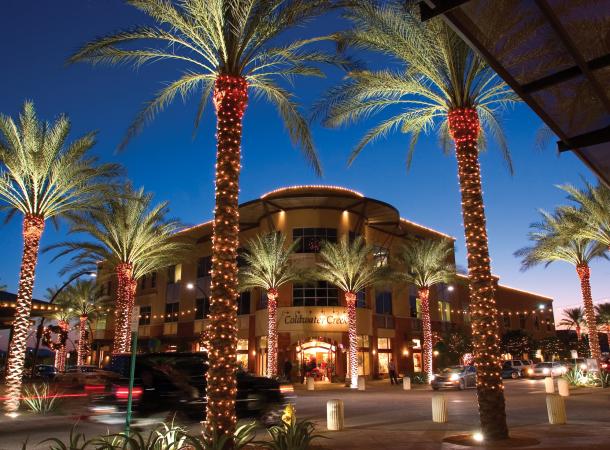 Kierland Commons