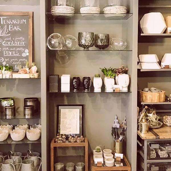 Shopping shelf