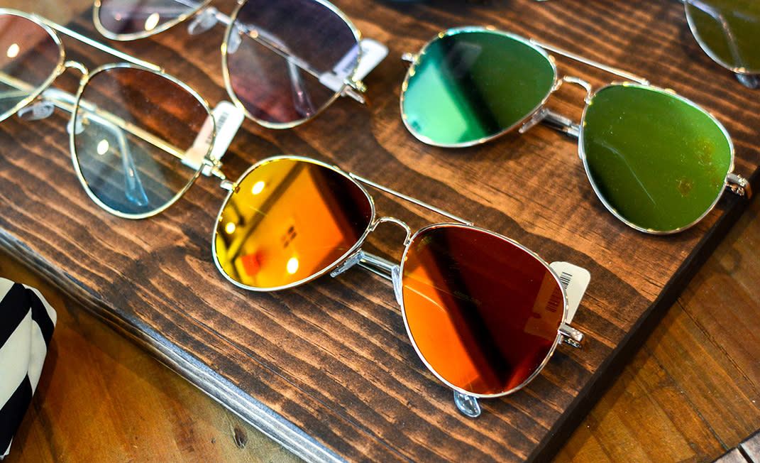 summer essentials - sunglasses - body