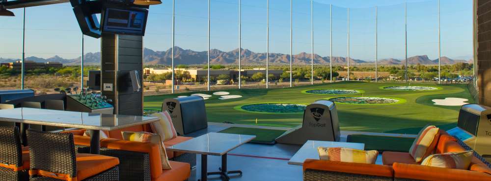 se permiten perros en topgolf en phoenix