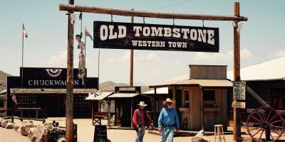 Arizona Ghost Towns and Wild West Cowboy Shootout Day Trip from
