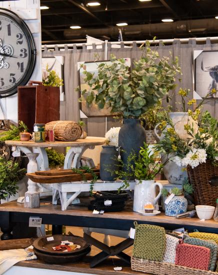 Junk in the Trunk Vintage Market