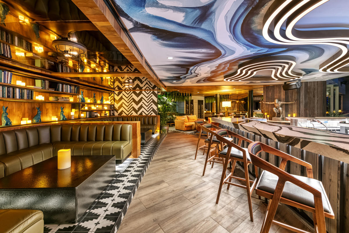 Cottontail Lounge at the W Scottsdale Hotel