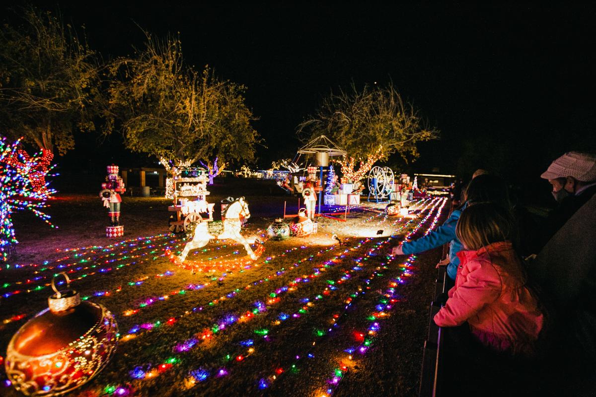 McCormick-Stillman Holiday Lights