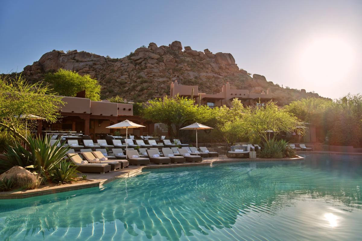Four Seasons Pool