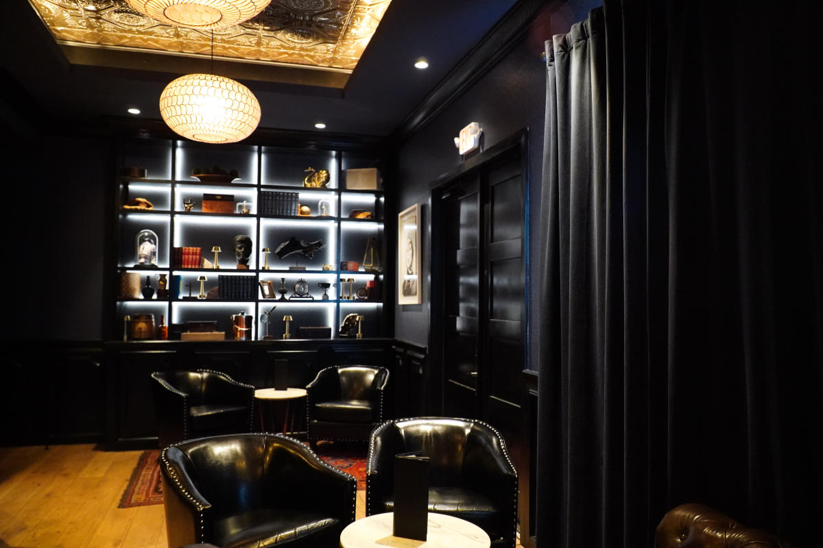 Speakeasies_Straight Up