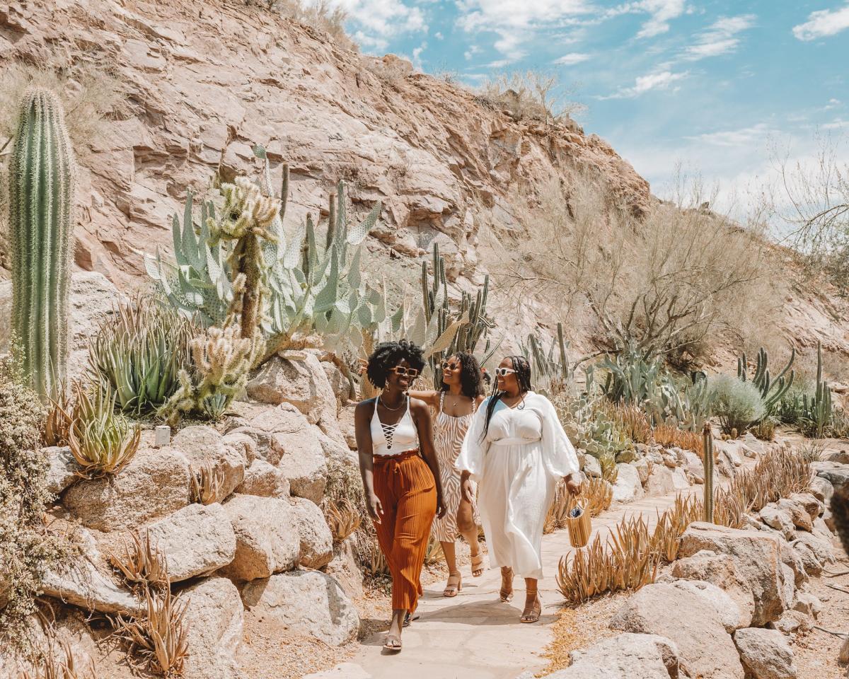 The lush grounds of The Phoenician are perfect for exploring - and for Instagram-worth pics!